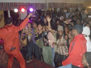 alikiba_night.jpg?w=300